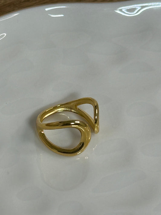 The Geo Swirl Ring